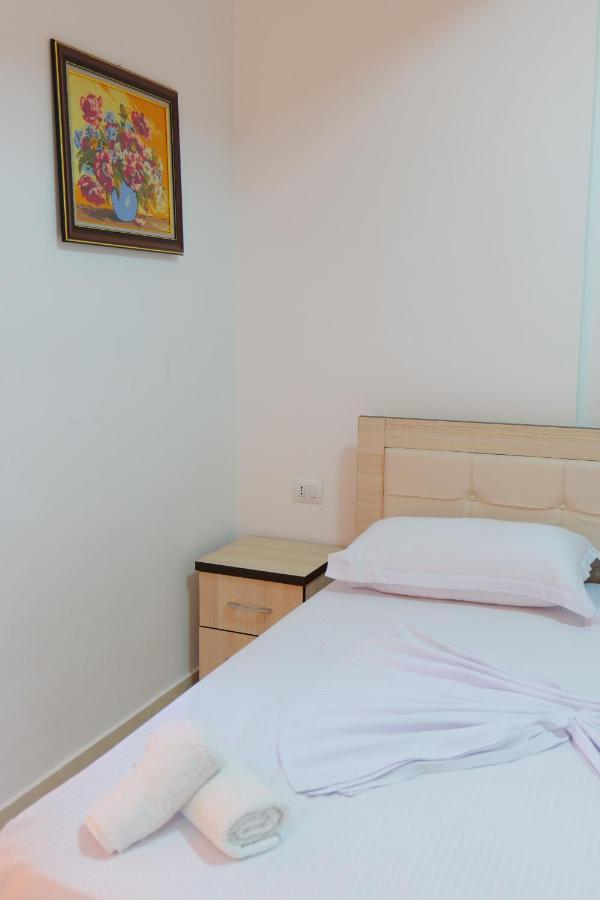 Almare Apartments Vlore Exterior photo